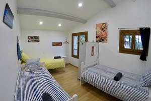 La Chambre du Monde 3 lits simples au Cellier des Amis