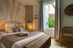 Nid Cosy Bordeaux - Chambre BOHEME Port Lune