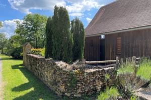 Entrée indépendante  - Chambre MAUZAC (RDC)