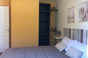 Les Mazets du Rouret - 3 chambre adultes Pin Parasol