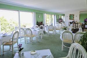 Villa Ric, table gourmande avec vue Vallée de la Dordogne