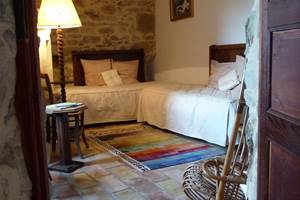 chambre 2 lits simples au 1° étage au Roc sur l'Orbieu - location vacances entre Carcassonne et Narbonne (2)