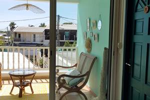 Tranquillité et convivialité à Terre Sainte - Réunion