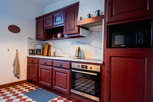 Cuisine lumineuse donnant sur jardin