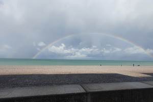 esplanade Mers les bains, arc en ciel