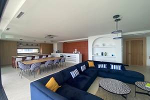 06 - Oliveres Loft Salon 2 1600 x 1200