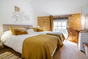 Chambre double 2 lits séparés étage