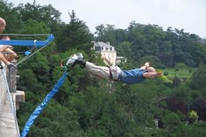 saut-elastique-isle-jourdain