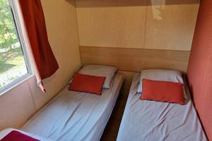 camping-la-perle-creuse-MH Arizona-chambre2