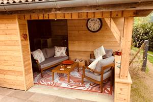 cabanon attenant au gite le cerisier
