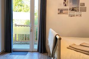 Residence 3 iles_Binic-Etables sur mer_Gite Hotel_Vue vers jardin Ouessant