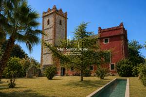 Mas Sainte Anne, bâtisse catalane