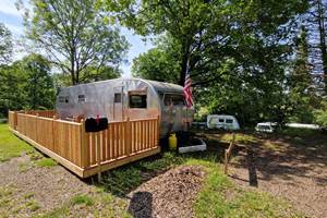 camping-la-perle-creuse-caravaneUS-Hollywood