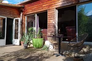 Spring-garden-Le-Gîte-Spring-Garden-extérieur