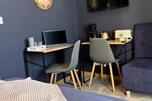 7 cote nuit capestang hotel appartement