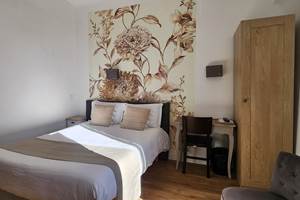 Chambre double confort au cœur de Biarritz