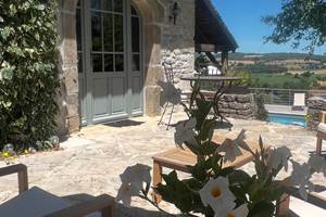 Terrasse Gîte La Blanchie Haute