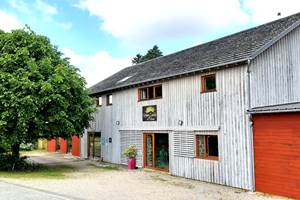 le green camp d'Octavie côté route