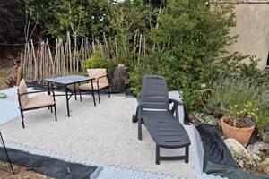 Terrasse pour que les vacanciers, ou pour le travail soit tranquilles.