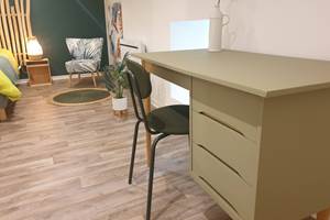 Chambre 1 - Espace bureau - Gîte Lo Maïsou
