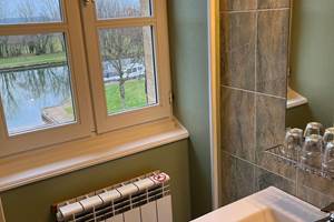 Salle de Bain / Port de Plaisance - Bathroom / Marina