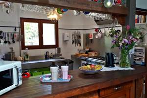 Un cuisine professionnelle équipée pour les grandes familles