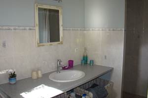Salle de bain Chambre Prune