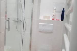 Salle de bain chambre rez de chaussée