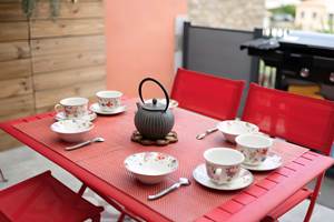terrasse-brunch-matin-gite-canal-du-midi