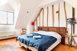 La, chambre 1 à l'etage