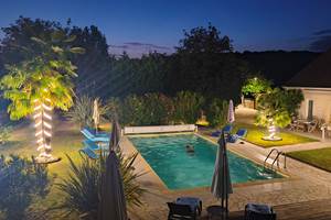 adults-only-la-fleche-la-girouardiere-piscine-bien-etre