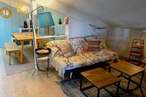 salon tv - salle a manger 16 Bis gite hotel albi