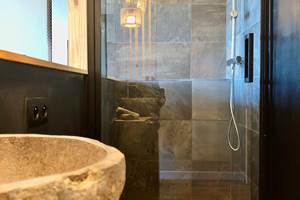 921485B6-A578-46C8-8735-AB3B40208817