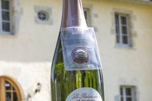 Champagne brute 75 cl "Le Relais des deux tours" avec capsule de collection