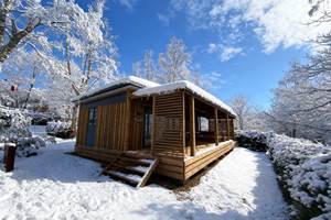 HY•Lødge Spa 4 personnes avec spa privatif