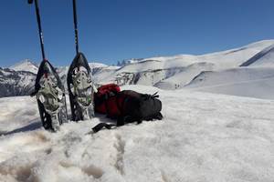 Vers le Plateau d'Emparis - les Aiguilles d'Arve au loin.