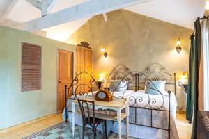 Hébergement de charme à Orange