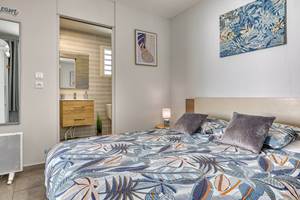 Chambre cosy avec salle de bains attenante Le cocon d'hell Bourg