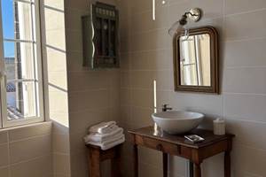 Salle de bain - Château La Fon du Berger gîte en Haut-Médoc et Pauillac
