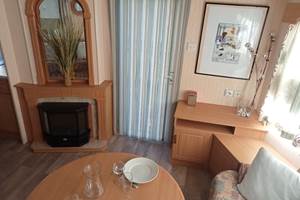 camping-la-perle-creuse-MH 4 personnes-Louisiane-salle à manger