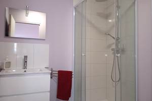 salle d'eau chambre 11