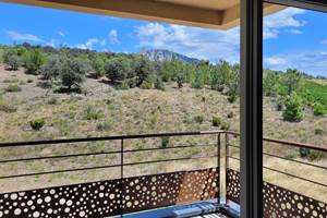 domainelatoupie-chambredhote-roussillon-oenotourisme