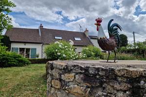 Gîte situé près des châteaux de la Loire, idéal pour une étape touristique en Touraine.