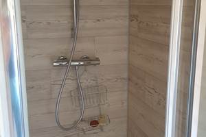 Cabane de l'Ecureuil, douche