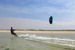 kite-surf-dihan-hebergements-insolites