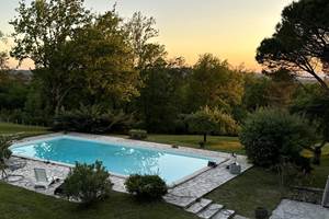 Gîte n°19G2238 "Pool house" – BRIVE LA GAILLARDE