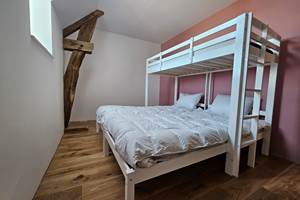 Gîte le Granit des Champs - Mainsat - Chambre triple 1er étage