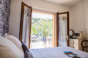 Chambre double Anna Maria / Lit en 160 / salle de bain privative