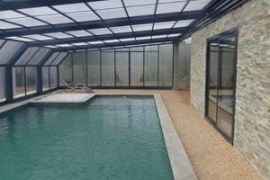 La grange de pachon - la piscine version fermée