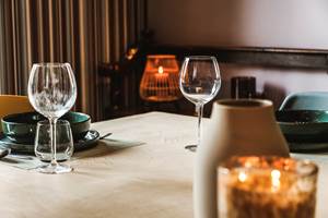 Gi^te Maud Neuprez. 10-25 BOOKING HD-19